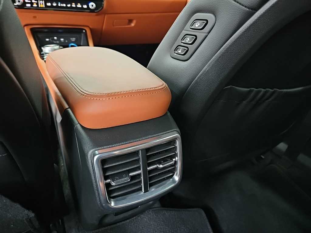 Kia K5 — photo 14