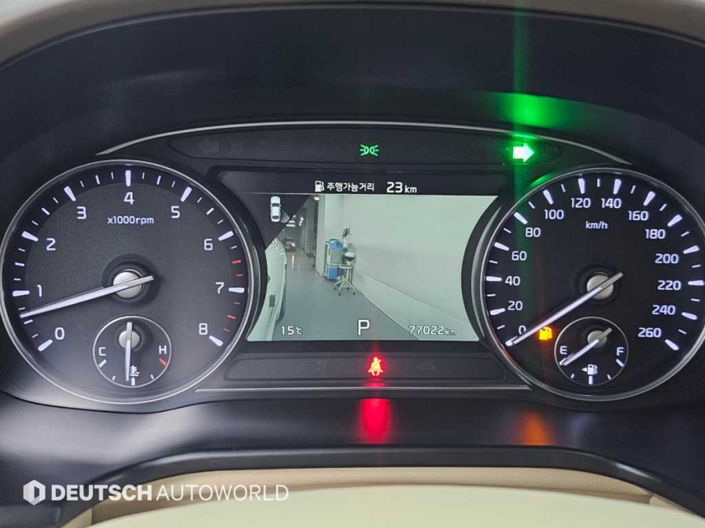 Kia K9 — photo 08