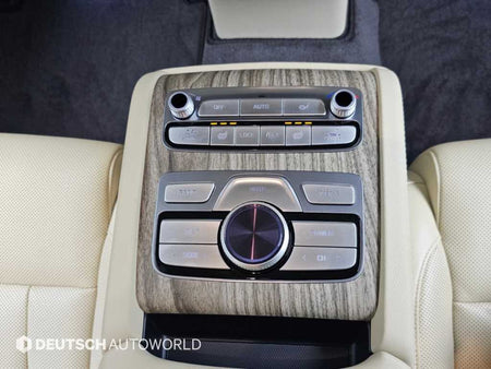 Kia K9 — photo 16
