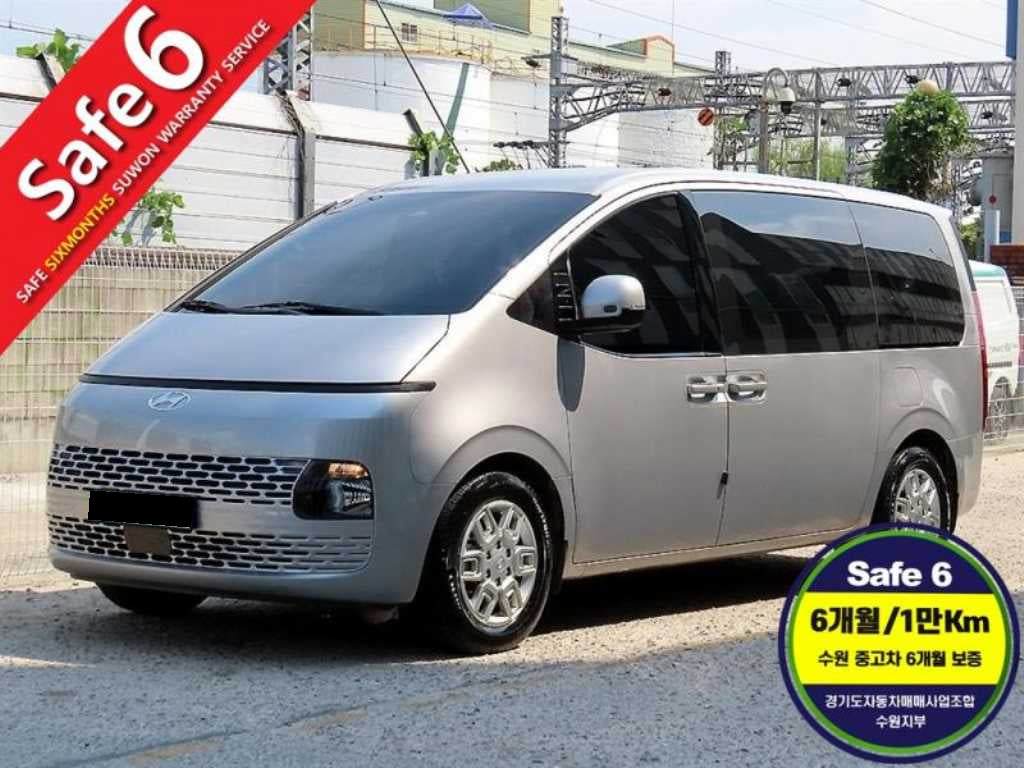 Hyundai Staria — photo 01
