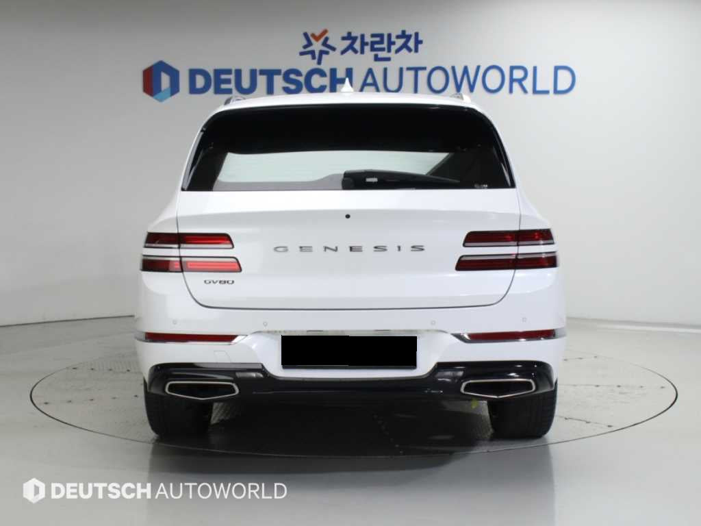 Genesis GV80 — photo 04