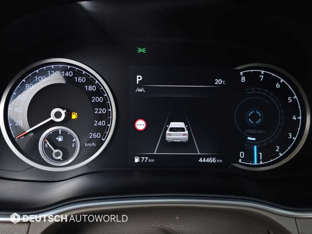 Genesis GV80 — photo 08