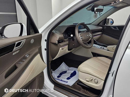 Genesis GV80 — photo 11
