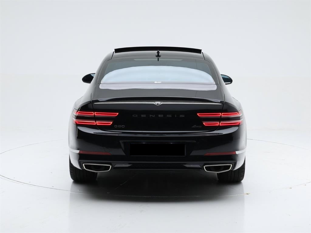 Genesis G80 — photo 05