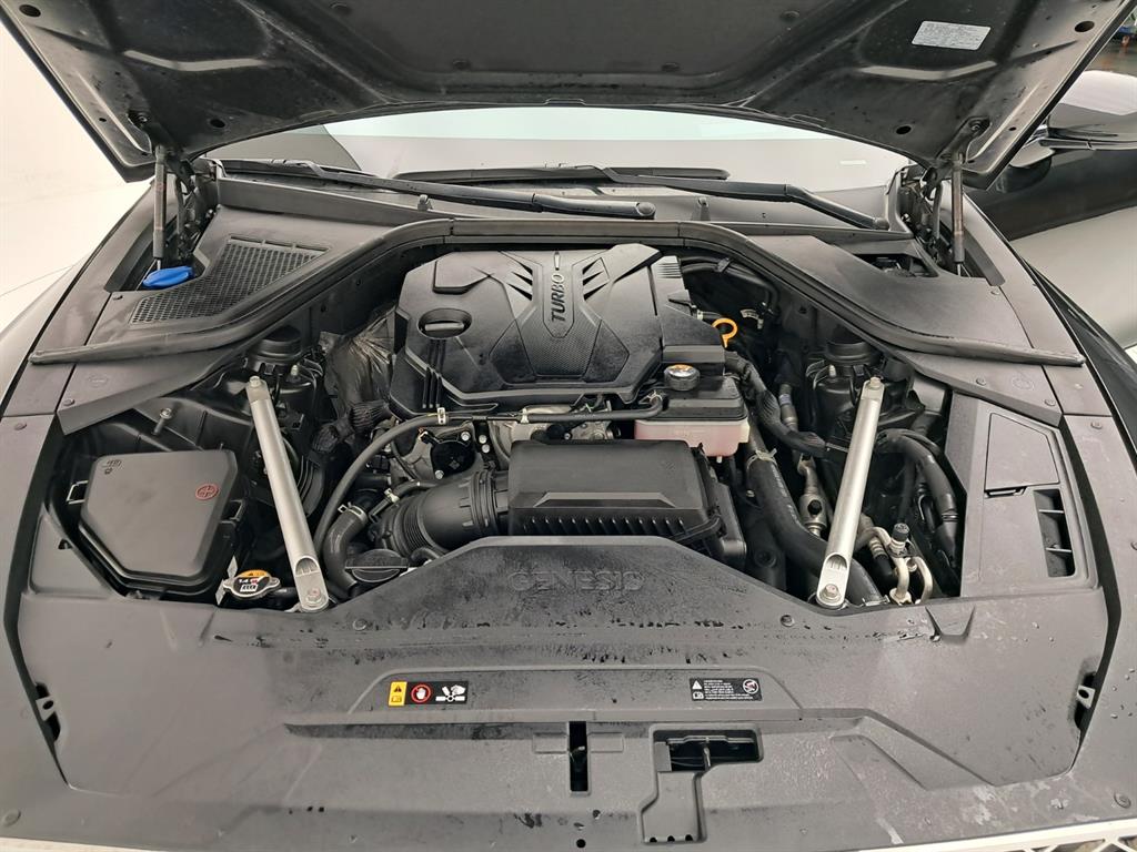 Genesis G80 — photo 19