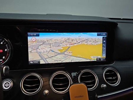 Mercedes-Benz E-Class — photo 15