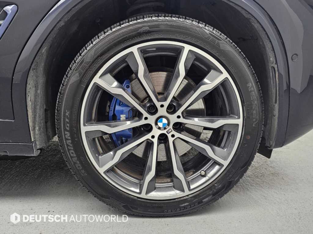 BMW X3 — photo 05