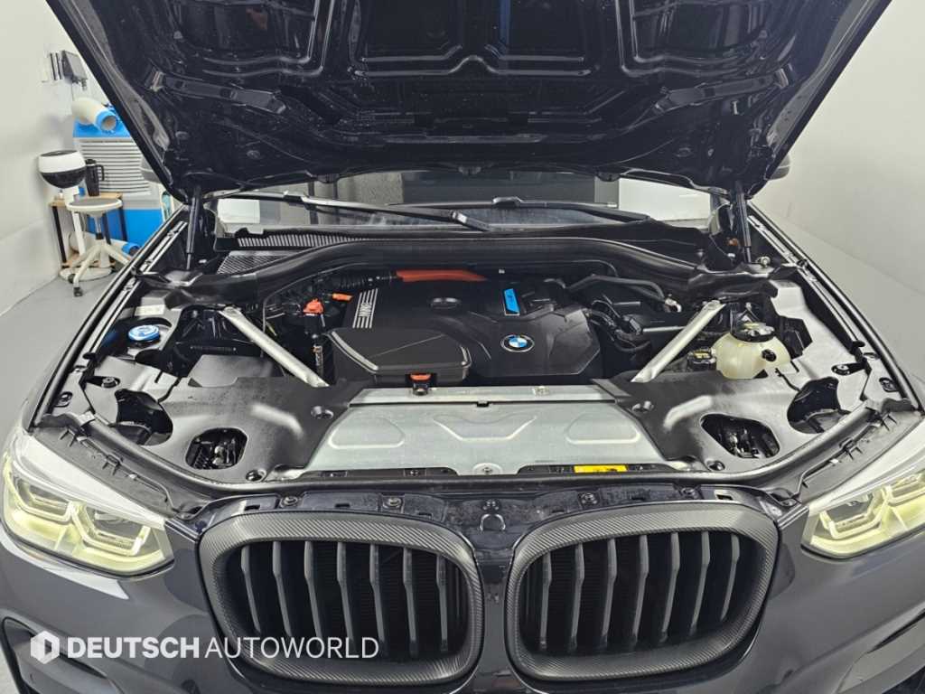 BMW X3 — photo 06