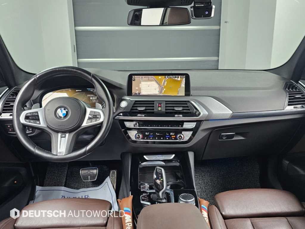 BMW X3 — photo 07