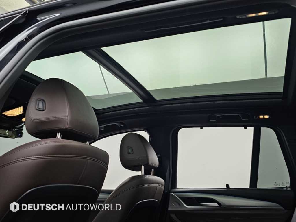 BMW X3 — photo 18