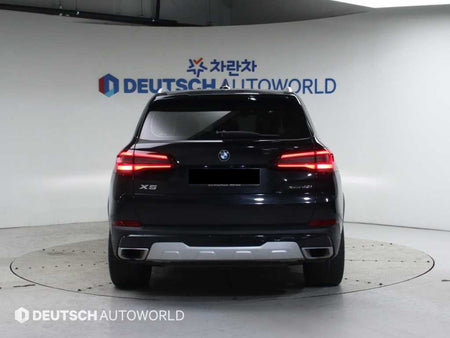 BMW X5 — photo 04