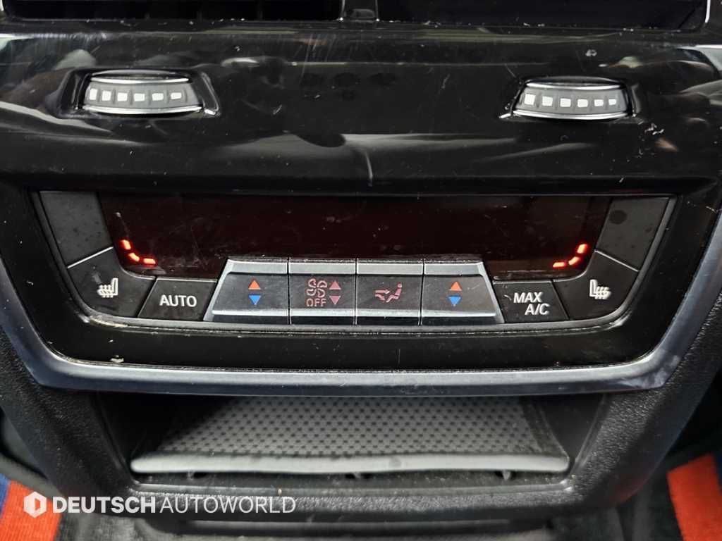 BMW X5 — photo 16