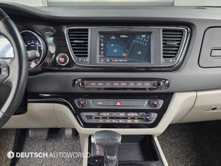 Kia Carnival — photo 14