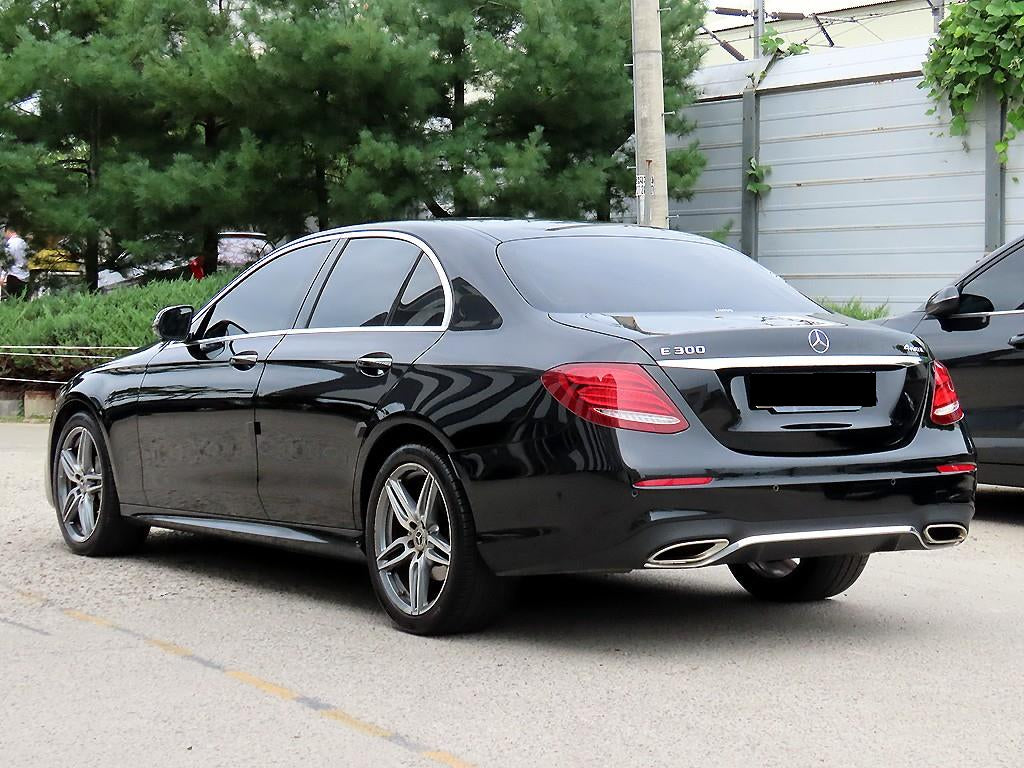 Mercedes-Benz E-Class — photo 03