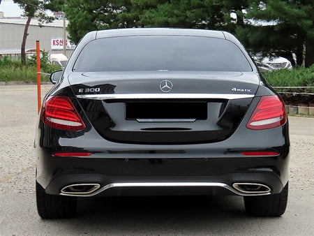 Mercedes-Benz E-Class — photo 04