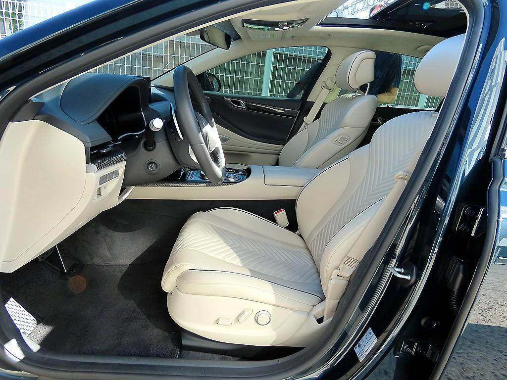 Genesis G80 — photo 05