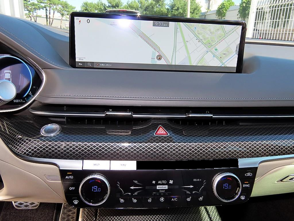Genesis G80 — photo 13