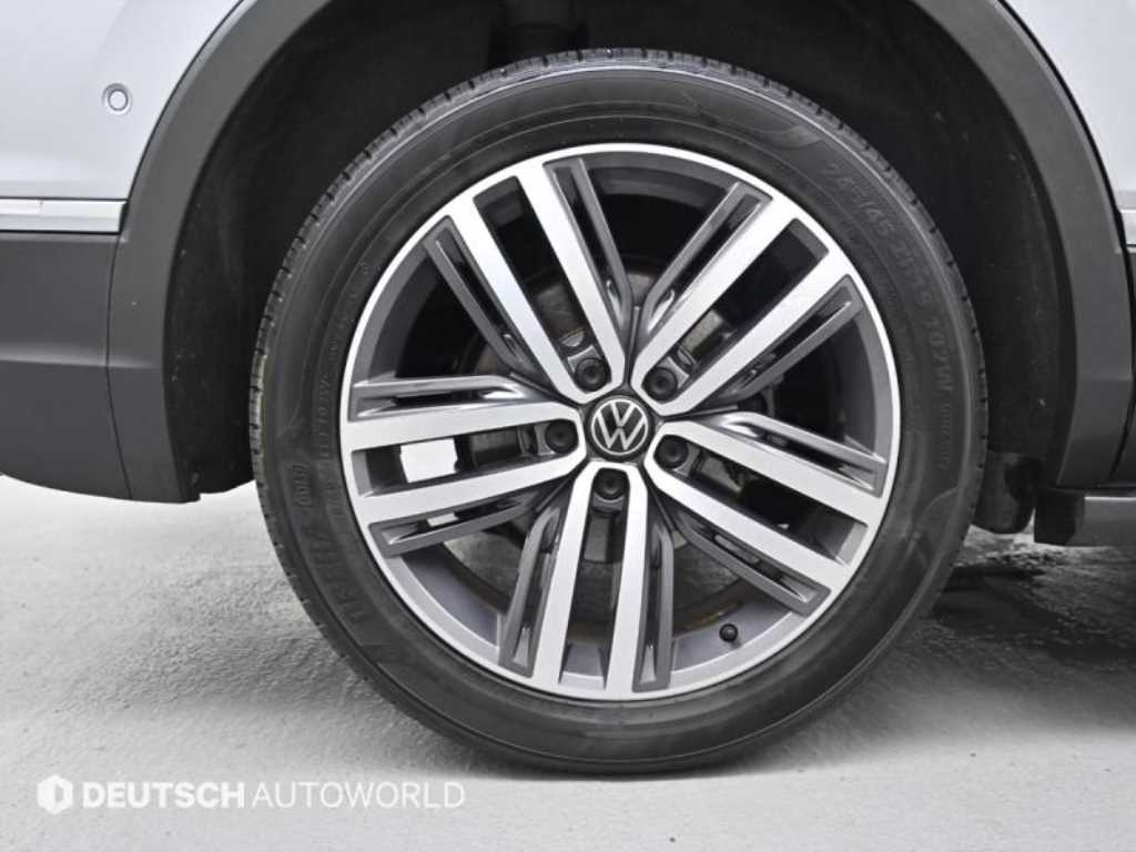 Volkswagen Tiguan — photo 05