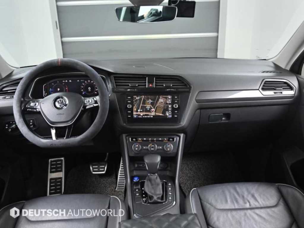 Volkswagen Tiguan — photo 07