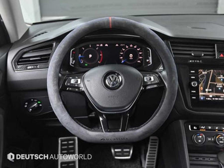 Volkswagen Tiguan — photo 13
