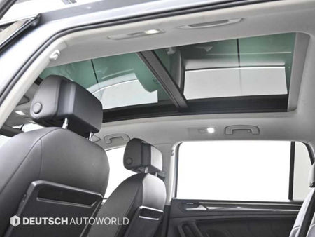 Volkswagen Tiguan — photo 19