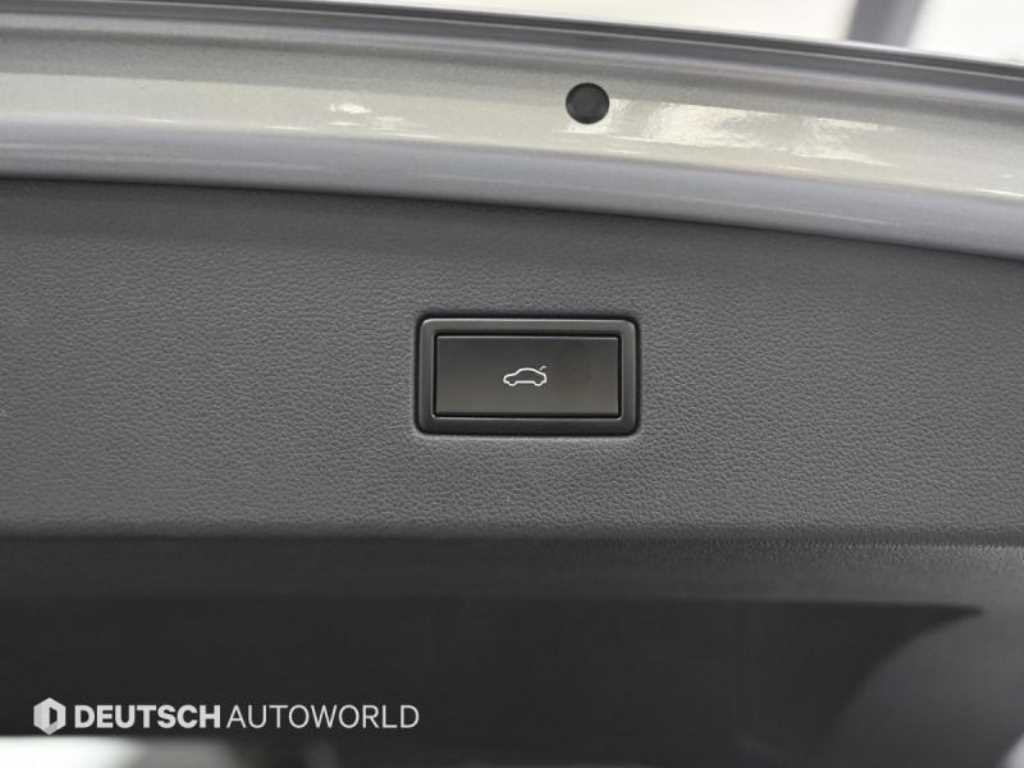 Volkswagen Tiguan — photo 20