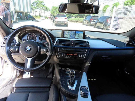 BMW 3-Series — photo 07