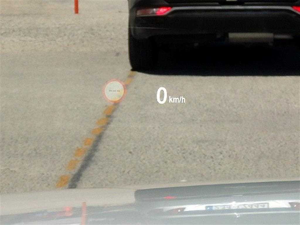 BMW 3-Series — photo 10
