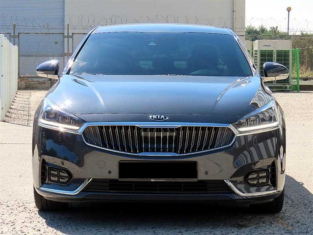 Kia K7 — photo 01