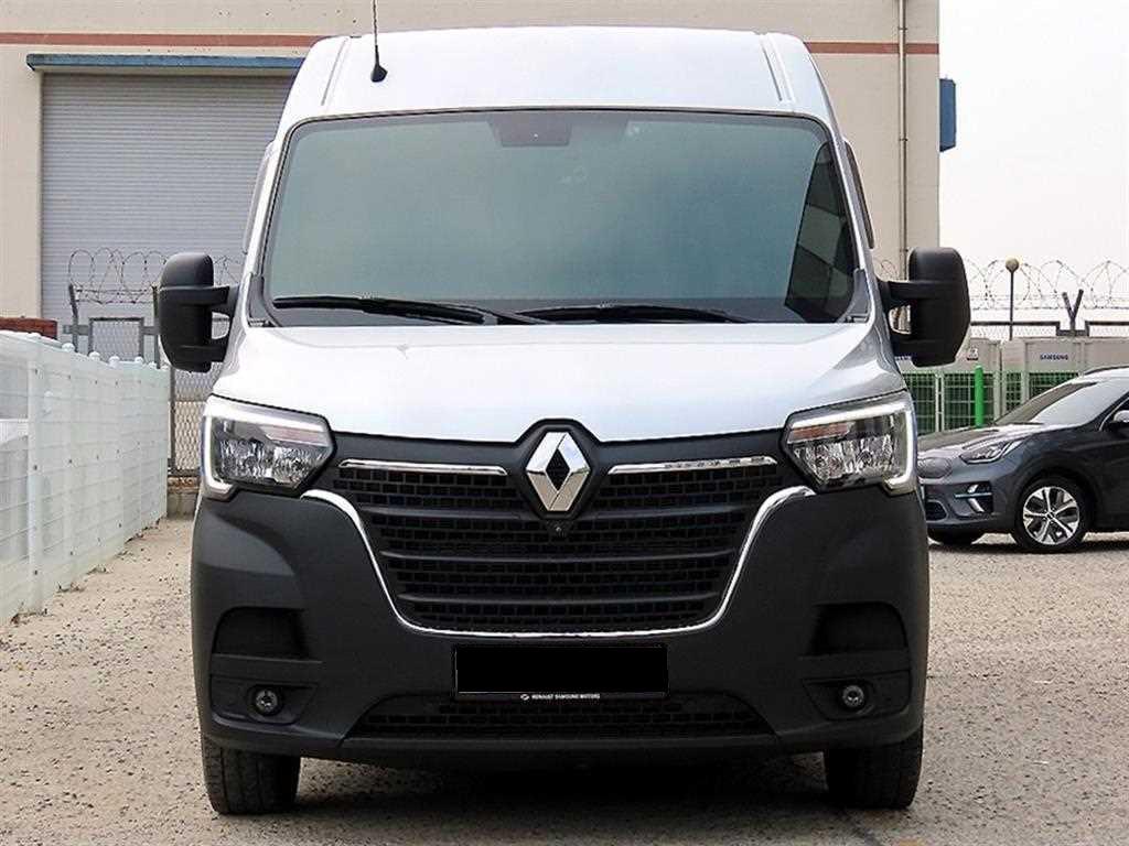 RENAULT Master — photo 01