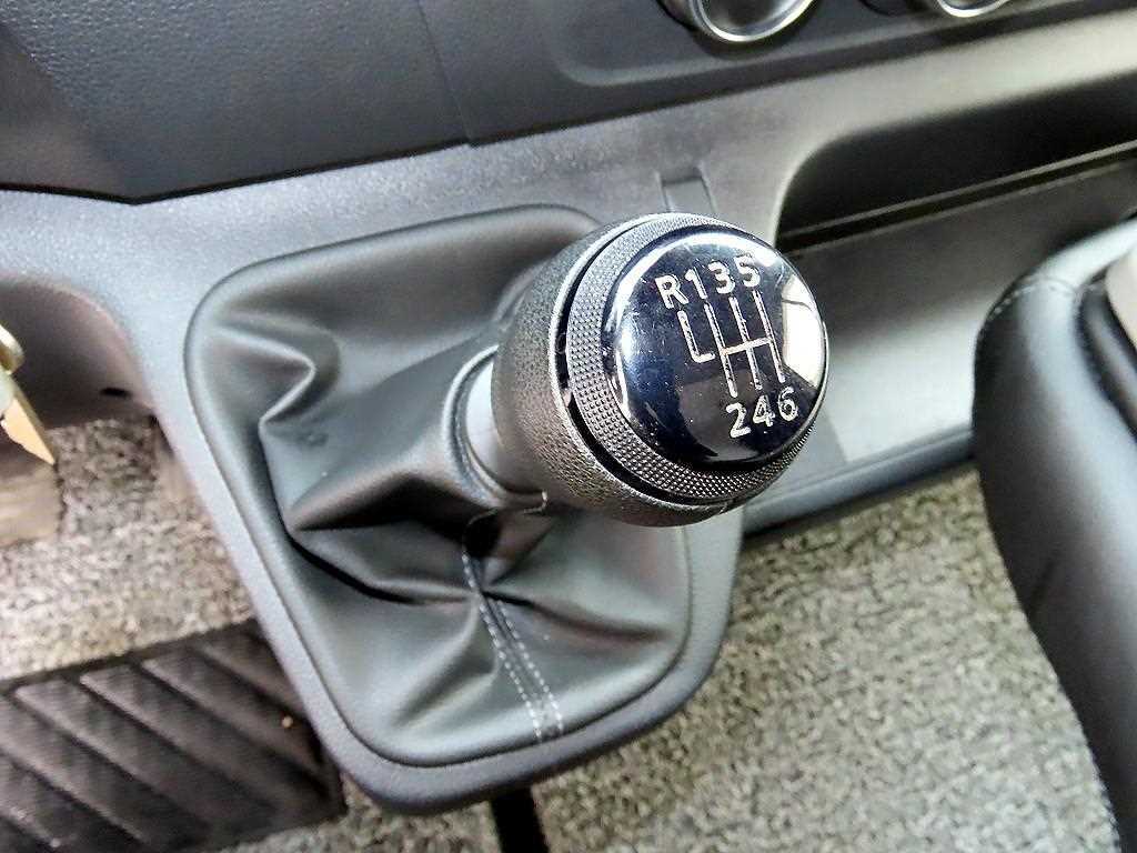 RENAULT Master — photo 10