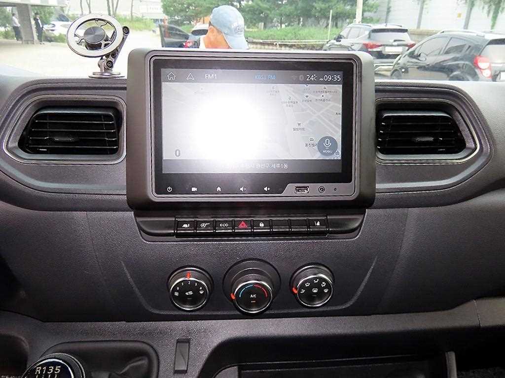 RENAULT Master — photo 12