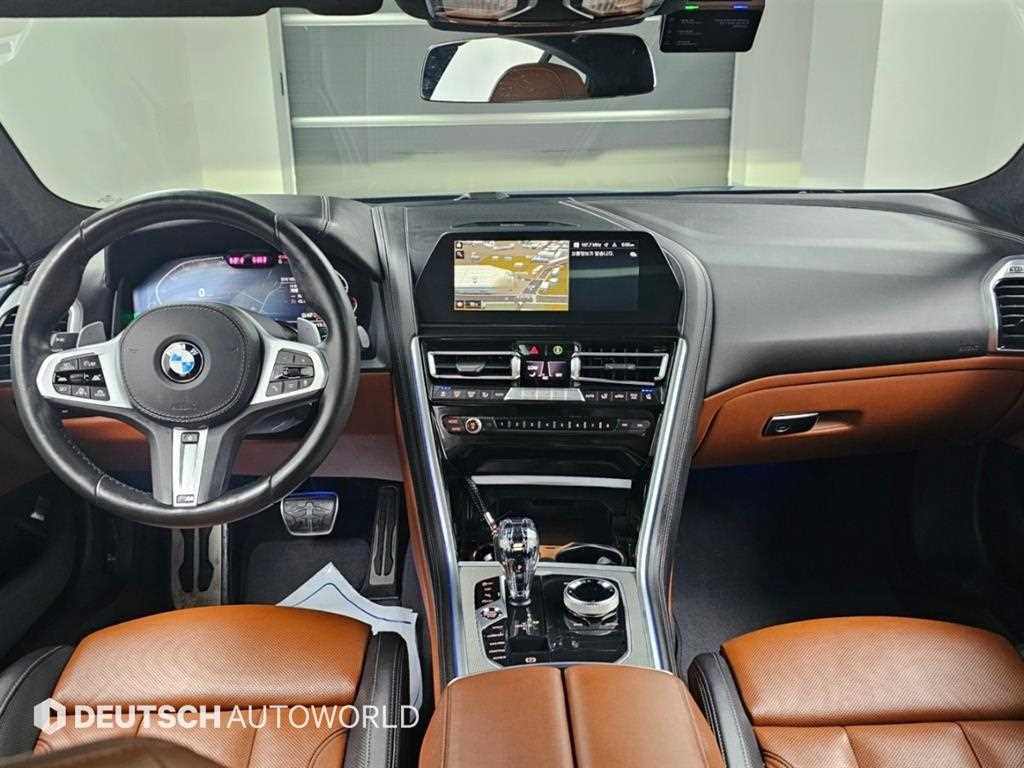 BMW 8-Series — photo 07