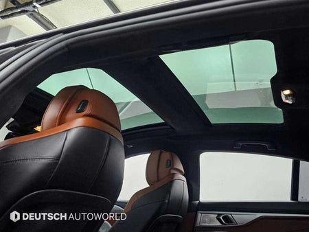 BMW 8-Series — photo 18