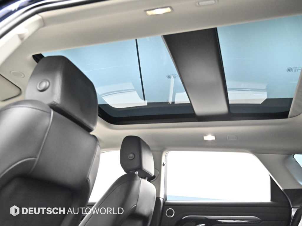 Land Rover Range Rover Evoque — photo 18