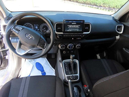 Hyundai Venue — photo 07