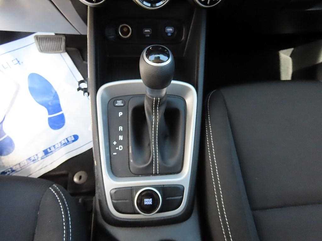 Hyundai Venue — photo 10