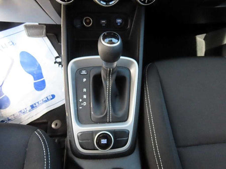 Hyundai Venue — photo 10