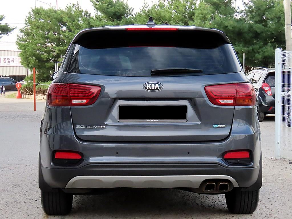 Kia Sorento — photo 04