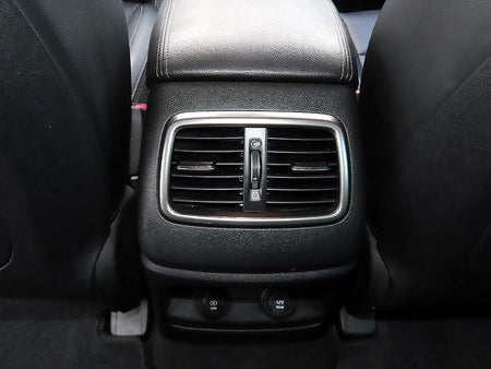 Kia Sorento — photo 17