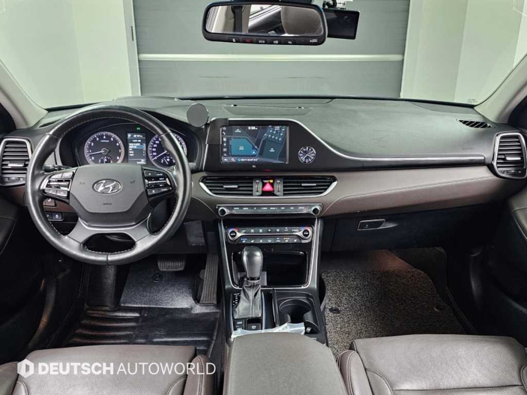 Hyundai Grandeur — photo 08