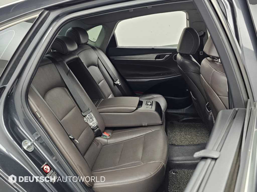 Hyundai Grandeur — photo 12