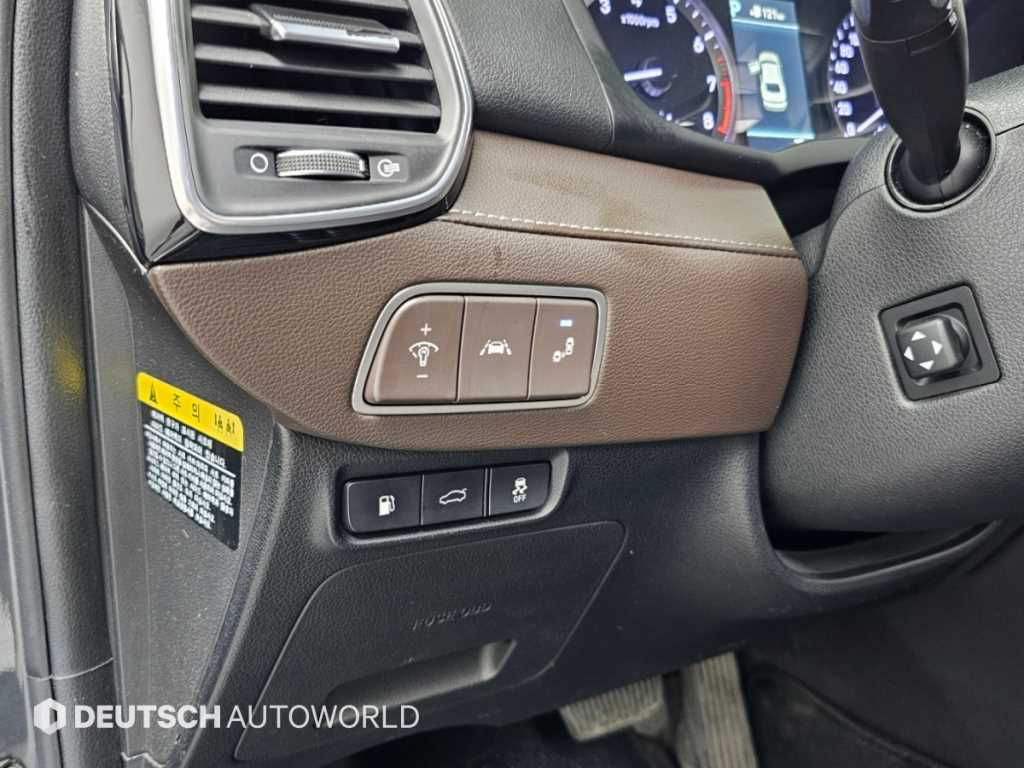 Hyundai Grandeur — photo 13