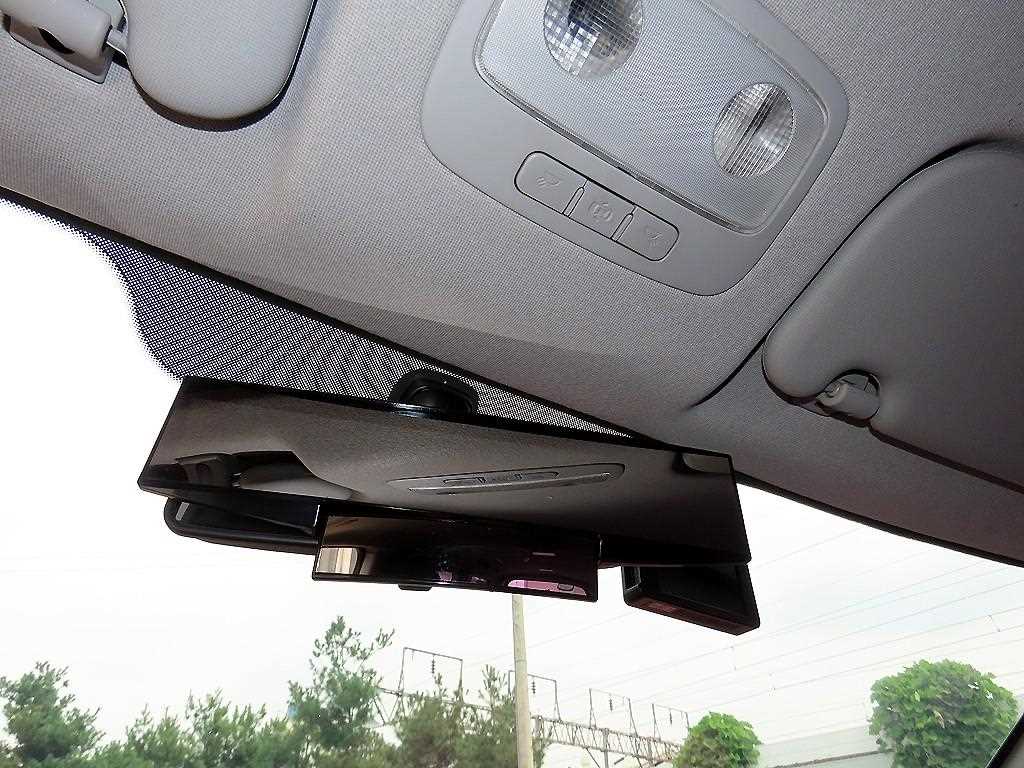 Hyundai Starex — photo 15