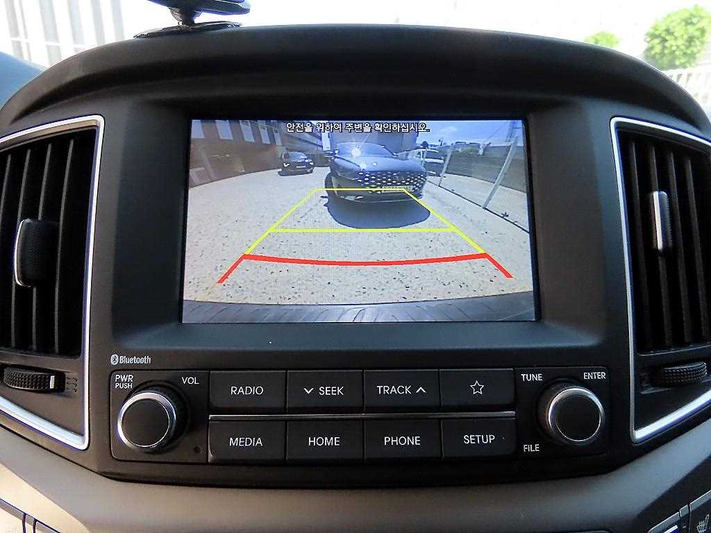 Hyundai Starex — photo 17