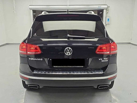 Volkswagen Touareg — photo 03