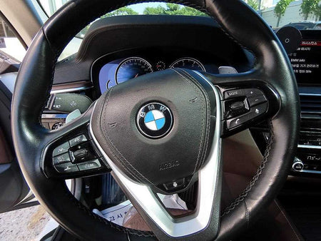 BMW 5-Series — photo 08