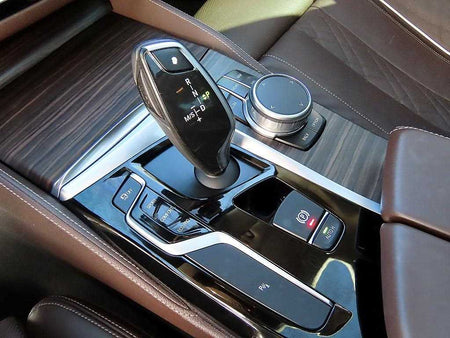 BMW 5-Series — photo 11