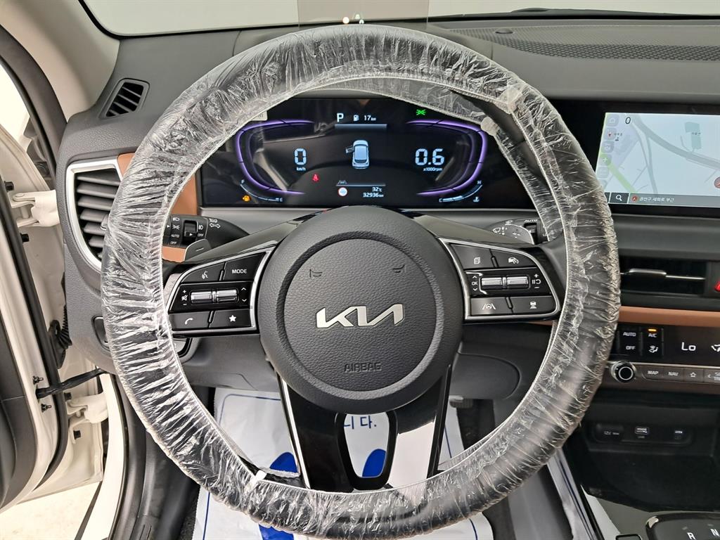Kia Seltos — photo 07