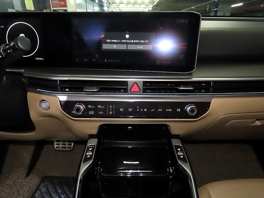 Kia Sorento — photo 11